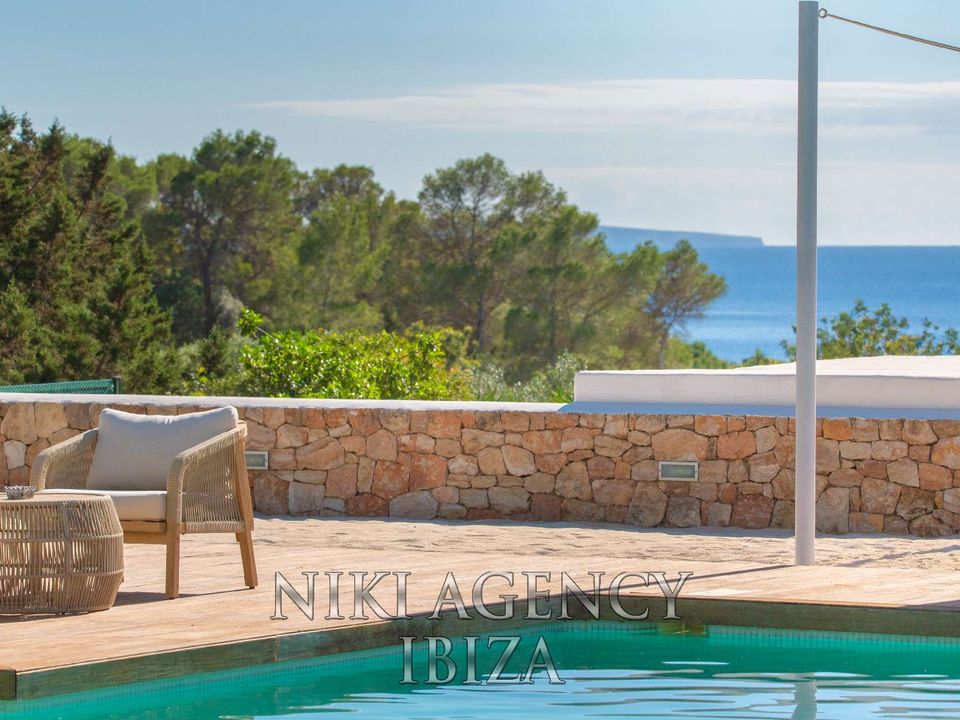 Villa i Cala Jondal, Ibiza - foto 2